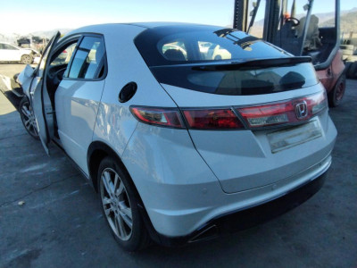 HONDA CIVIC 5 PUERTAS (FK)