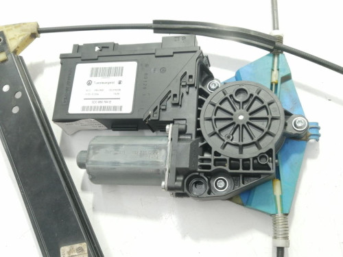  ELEVALUNAS TRASERO DERECHO VOLKSWAGEN TOUAREG (7LA) 