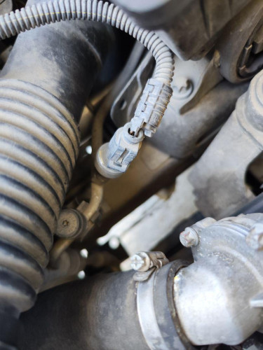 VALVULA AIRE ADICIONAL OPEL CORSA D 
