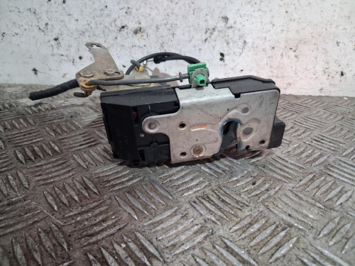 CERRADURA PUERTA TRASERA IZQUIERDA 