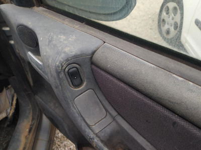 MANDO ELEVALUNAS DELANTERO DERECHO, OPEL, ZAFIRA A
