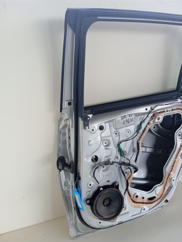  PUERTA TRASERA DERECHA Toyota COROLLA TOURING SPORTS (E21) 