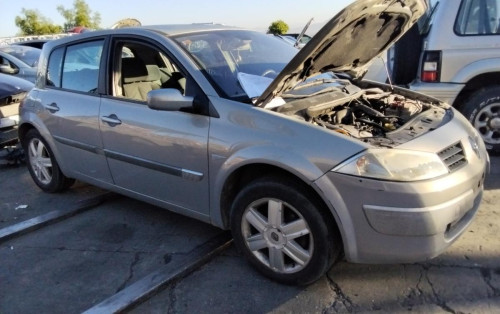  RENAULT MEGANE II BERLINA 5P 