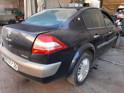 RENAULT MEGANE II CLASSIC BERLINA