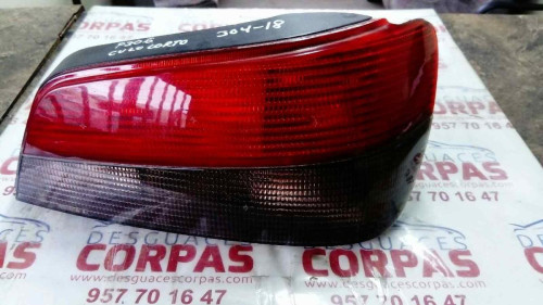  PILOTO TRASERO DERECHO Peugeot 306 3/5 PT. / 4 PT. (S2) 