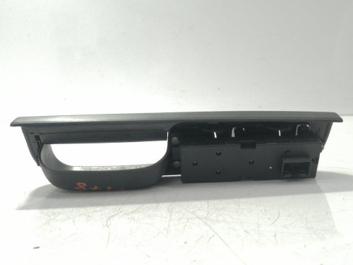 MANDO ELEVALUNAS DELANTERO IZQUIERDO Volkswagen GOLF IV BERLINA (1J1)(10.1997) 