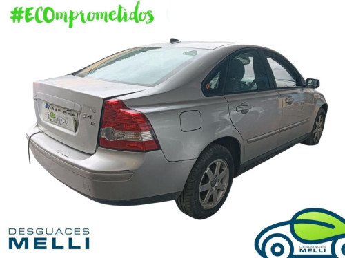 VOLVO S40 BERLINA — автомобиль-донор на запчасти 