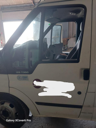 FORD TRANSIT COMBI (FY) — vehículo donante para recambios 