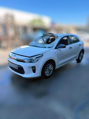 KIA RIO (YB)