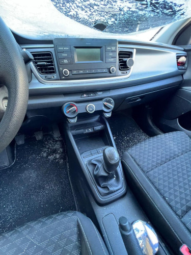  KIA RIO (YB) 
