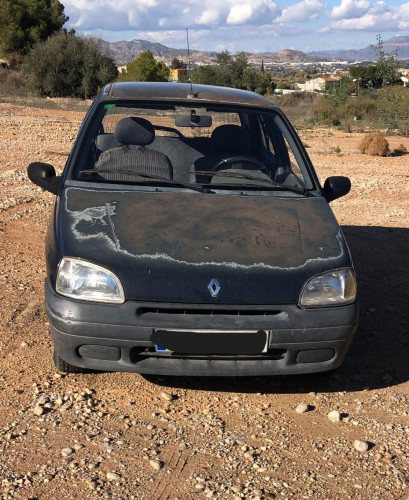 RENAULT CLIO I FASE I / II (B/C57) — автомобиль-донор на запчасти 