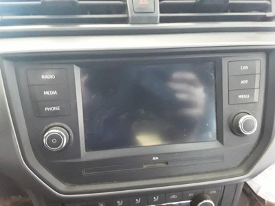 PANTALLA MULTIFUNCION