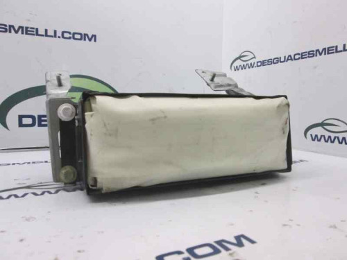 AIRBAG DELANTERO DERECHO Volkswagen PASSAT BERLINA (3B2) 