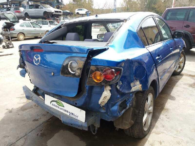 MAZDA 3 BERLINA (BK)
