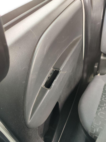 GUARNECIDO PUERTA TRASERA DERECHA Fiat II DOBLÒ (152) 