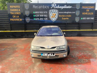 RENAULT LAGUNA (B56)