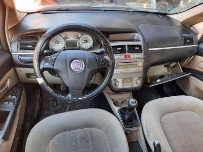 FIAT LINEA (110)
