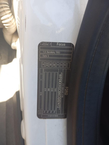  FORD FOCUS BERLINA (CB8) 