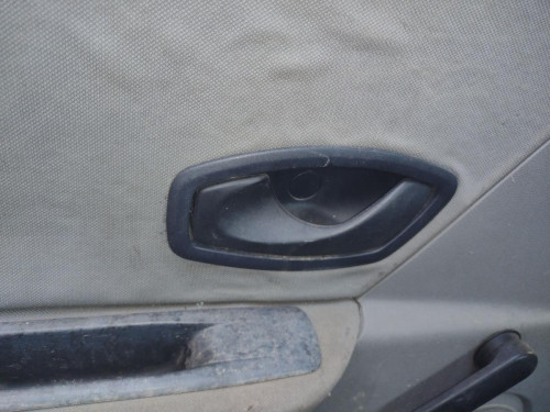 MANETA INTERIOR TRASERA IZQUIERDA Renault MEGANE III BERLINA 5P 