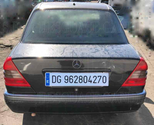  MERCEDES-BENZ CLASE C (BM 202) BERLINA 