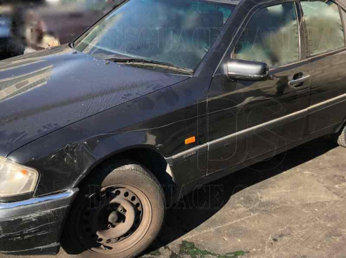  MERCEDES-BENZ CLASE C (BM 202) BERLINA 