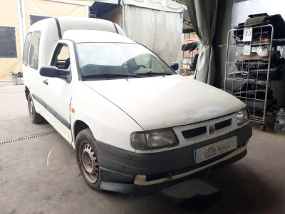 SEAT INCA (6K9)