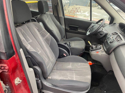 RENAULT SCENIC II (JM)