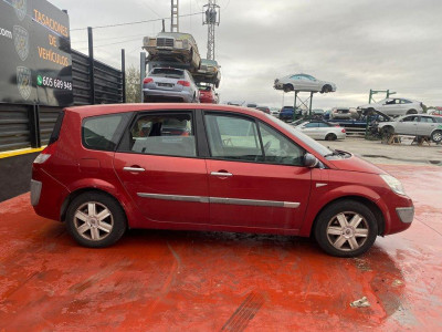 RENAULT SCENIC II (JM)