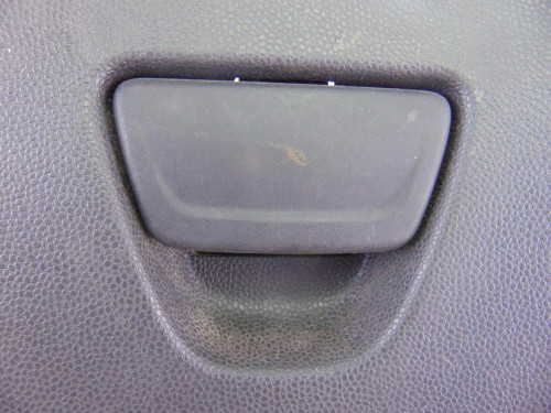  GUANTERA FORD FIESTA (CNN) 