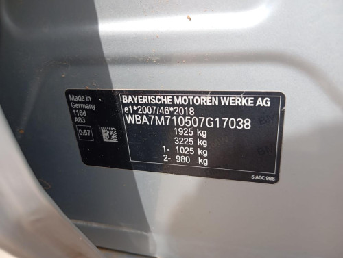  BMW SERIE 1 BERLINA (F40) 