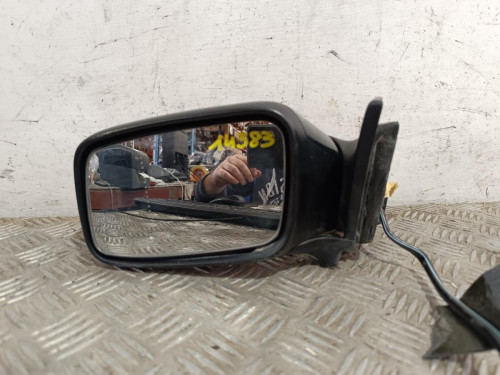 RETROVISOR IZQUIERDO 