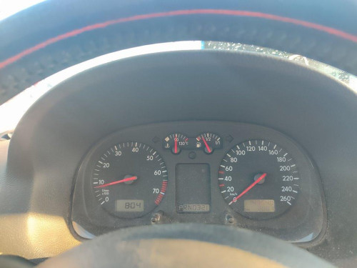  VOLKSWAGEN BORA BERLINA (1J2)(1998) 