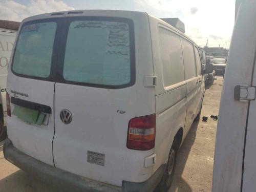  VOLKSWAGEN T5 TRANSPORTER BUS (7H) 