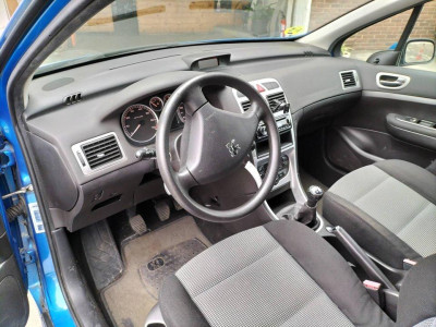 PEUGEOT 307 (S1)(04.2001)