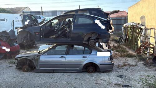BMW SERIE 3 COMPACTO (E46) — vehículo donante para recambios 