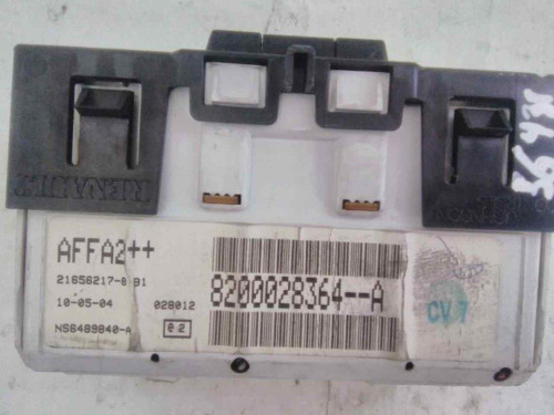  PANTALLA MULTIFUNCION Renault CLIO II FASE II (B/CB0) 
