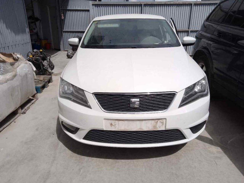 SEAT TOLEDO (KG3) — vehículo donante para recambios 