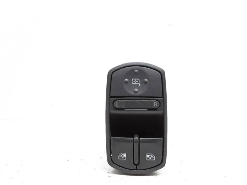 MANDO ELEVALUNAS DELANTERO IZQUIERDO Opel CORSA D 