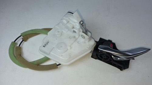  CERRADURA PUERTA TRASERA IZQUIERDA MAZDA 3 BERLINA (BL) 