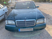 MERCEDES-BENZ CLASE C (BM 202) BERLINA