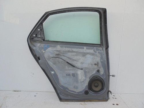PUERTA TRASERA IZQUIERDA Opel VECTRA C BERLINA 