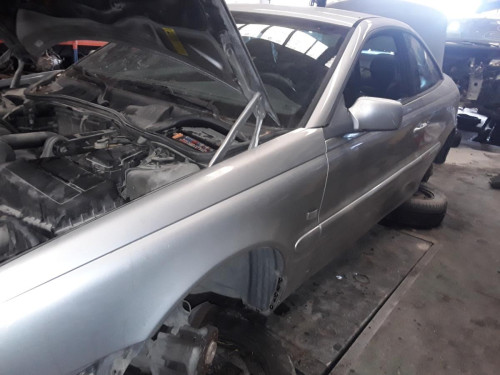 VOLVO C70 COUPE — vehículo donante para recambios 