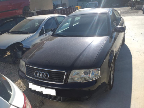 AUDI A6 BERLINA (4B2) 