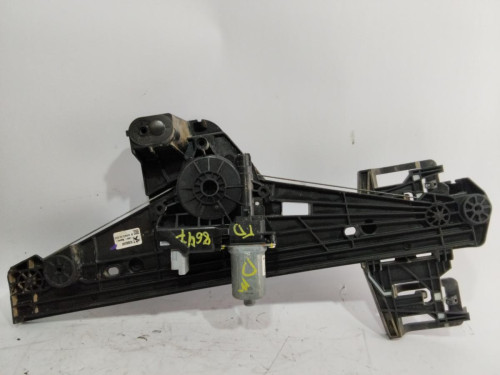 ELEVALUNAS TRASERO DERECHO Peugeot 2008 (P1) 