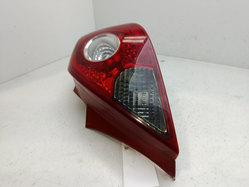 PILOTO TRASERO DERECHO OPEL CORSA D 