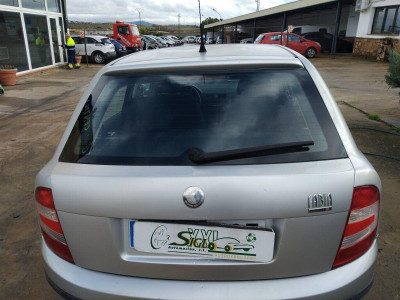 PORTON TRASERO Skoda Fabia (6Y2/6Y3)(01.2000->)