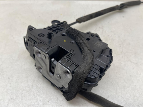 CERRADURA PUERTA TRASERA DERECHA Nissan MICRA (K14) 