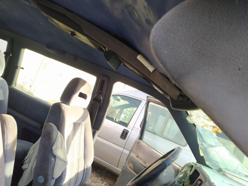 ASIDERO TECHO DELANTERO IZQUIERDO Chrysler VOYAGER GS 