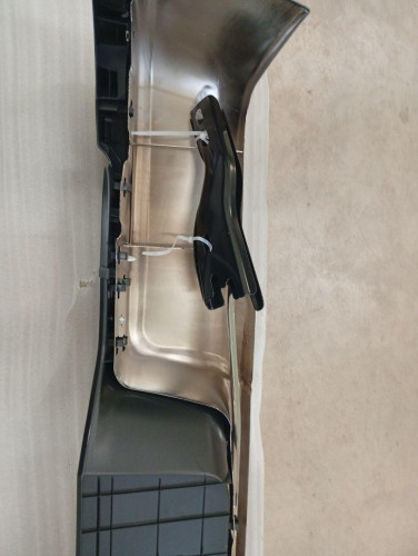 PARAGOLPES TRASERO 