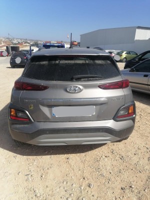 HYUNDAI KONA (OS)